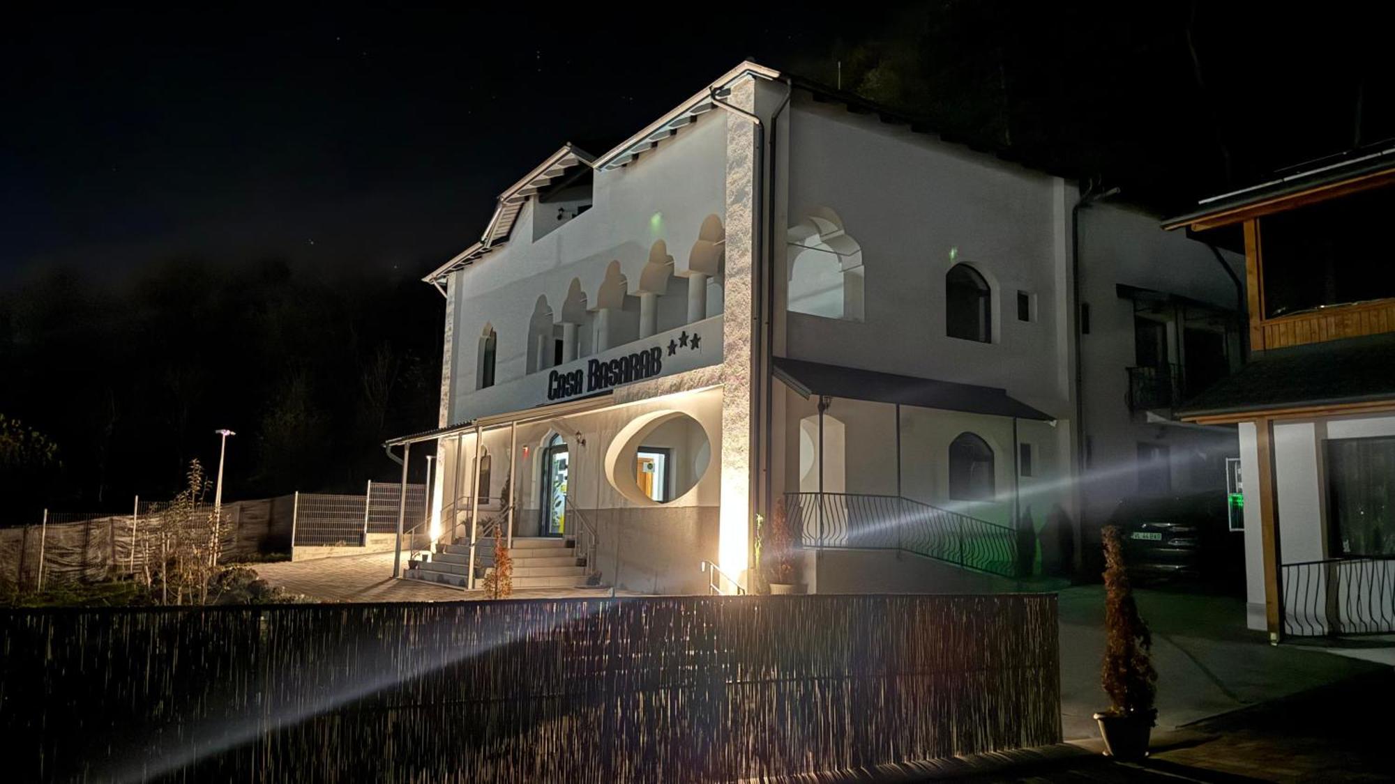 Casa Basarab 3*